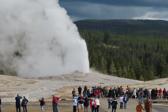 Lower Loop Van Tour from West Yellowstone: Grand Prismatic and Old Faithful - Grand Prismatic from the 200-foot viewpoint