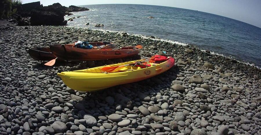 Madeira: Garajau Nature Reserve Kayak and Snorkel Tour - From Funchal harbor to the Garajau coast
