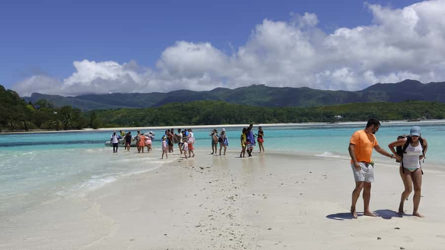 Mahe: St.Anne Marine National Park Reef Safari with Lunch - Should you book the Anahita cruise?