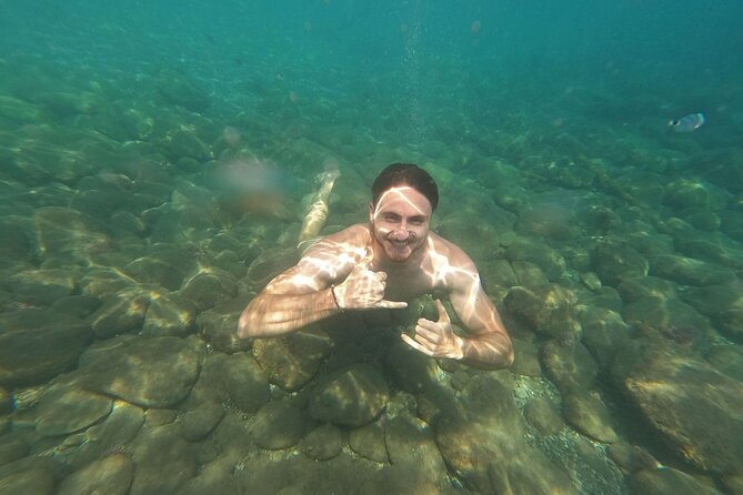 Maiori: Kayaking & Snorkeling tour along the Amalfi Coast - Villas and watchtowers from the water