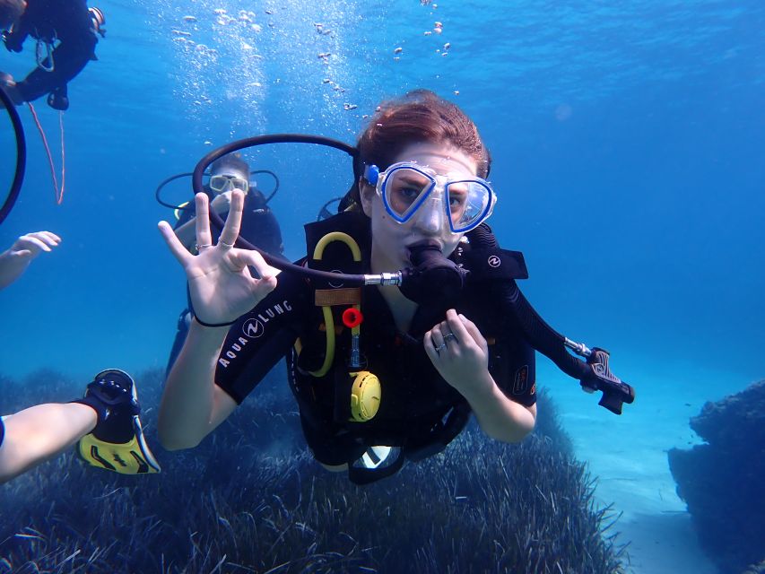 Mallorca: Discover Scuba Diving for Beginners - Meeting the instructors and getting ready
