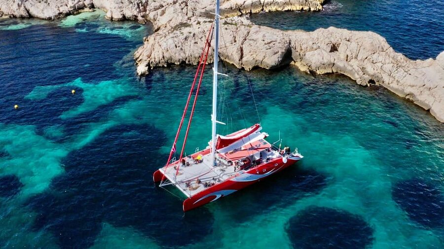 Marseille : Calanques Catamaran Cruise with Lunch & Wine - What the catamaran is really like