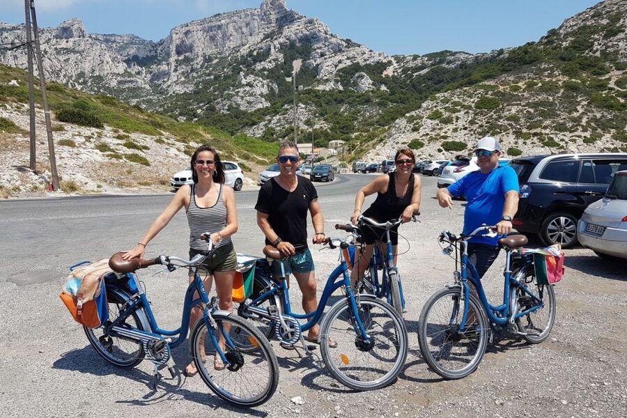 Marseille: Calanques Shore Excursion Electric Bike Day Tour - Parks and Marseille’s quieter green spaces