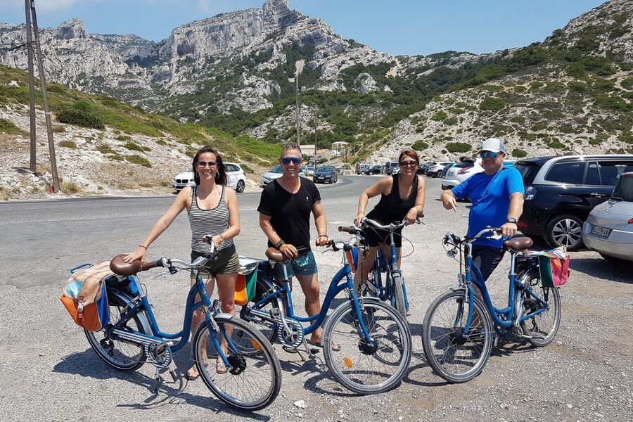 Marseille: Full-Day Guided E-Bike Coast & Calanques Tour - The Corniche and Prado Beach