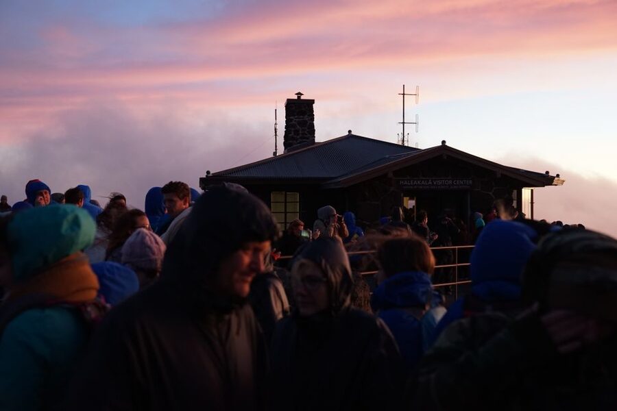 Maui: Sunset & Dinner Tour to Haleakala National Park - Afternoon pickup across Maui