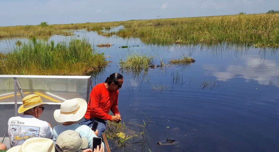 Miami: Everglades Full-Day Tour with 2 Boat Trips and Lunch - A local lunch in Everglades City