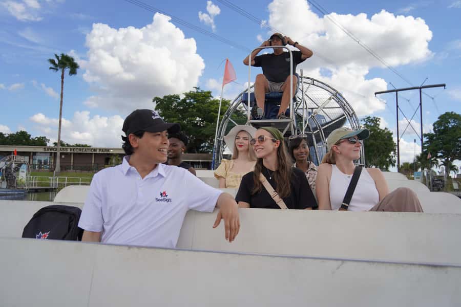 Miami Premium Everglades Driving Tour with Airboat Ride - The airboat ride at Everglades Safari Park