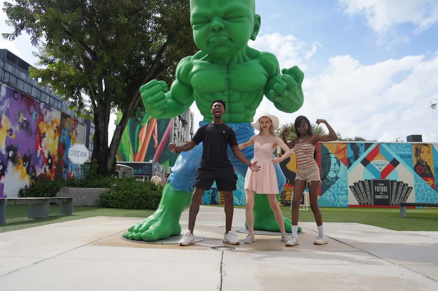 Miami: Small Group Tour w/Everglades, Little Havana & Cruise - The Art Deco District and Miami’s changing face