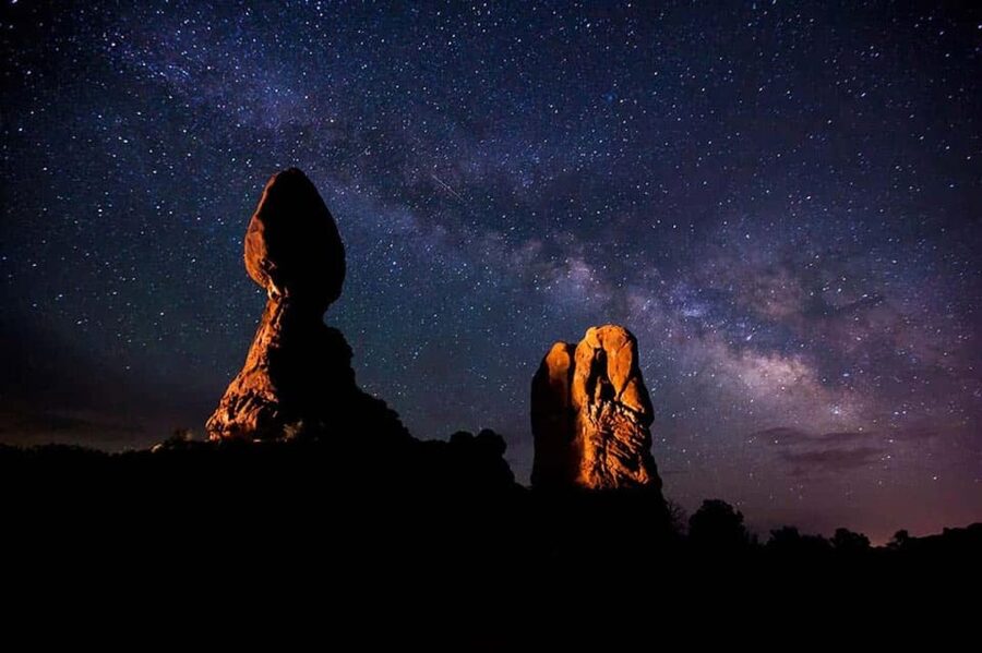 Moab: Arches National Park Morning Adventure Tour - The guides add the most value