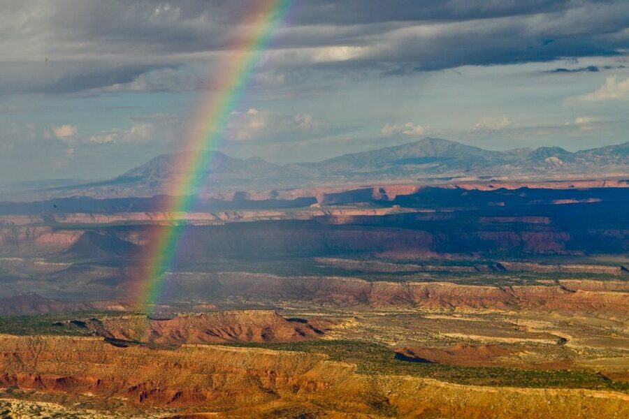 Moab: Canyonlands National Park Airplane Tour - What the one-hour schedule gives you