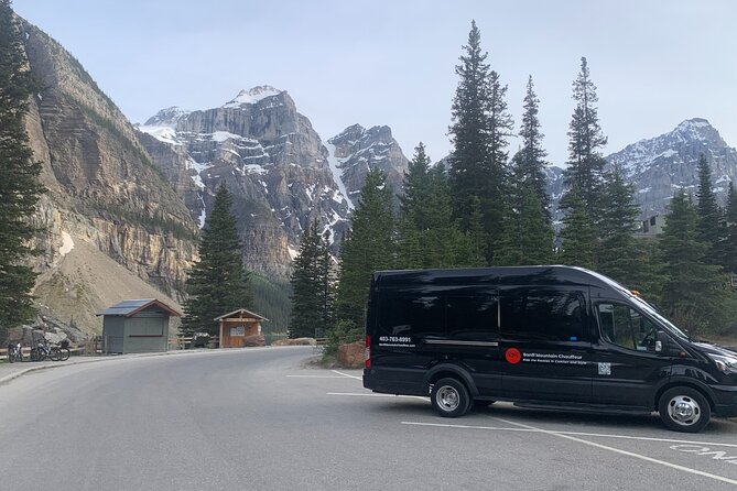 Moraine Lake, Lake Louise Afternoon Tour Half day From Banff - The Valley of the Ten Peaks viewpoint
