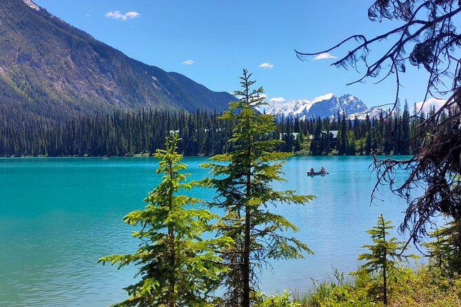 Moraine Lake Lake Louise Emerald Lake Banff Town & Natural Bridge - Summer route: Moraine Lake leads the day