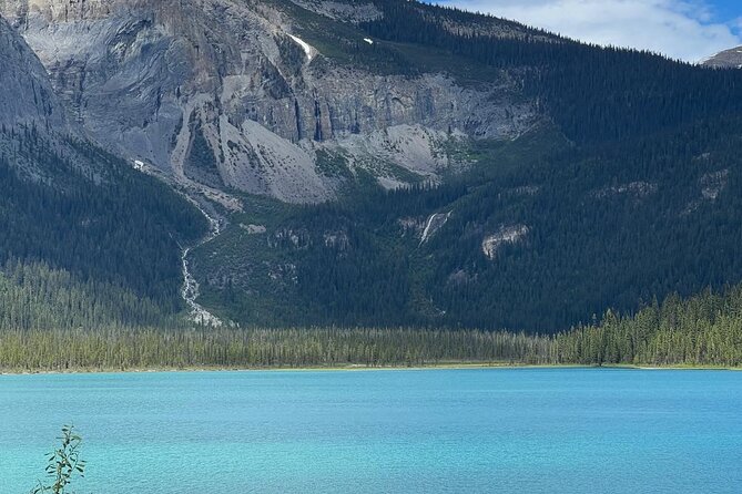 Moraine Lake Lake Louise Emerald Lake Banff Town & Natural Bridge - Winter route: Johnston Canyon replaces Moraine Lake