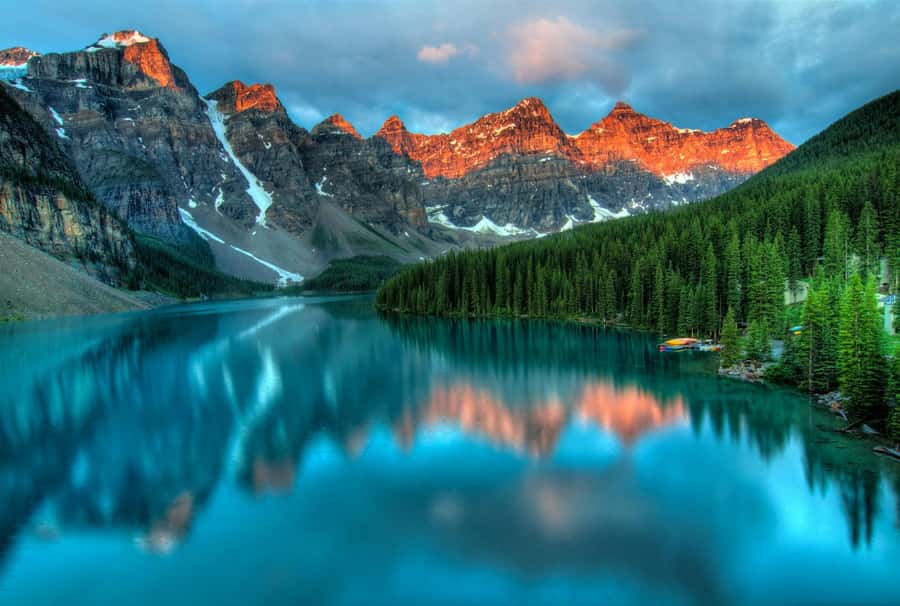 Moraine Lake Louise Emerald Johnston Canyon Banff Yoho Tour - Natural Bridge: Short Walk, Big Rock and Water