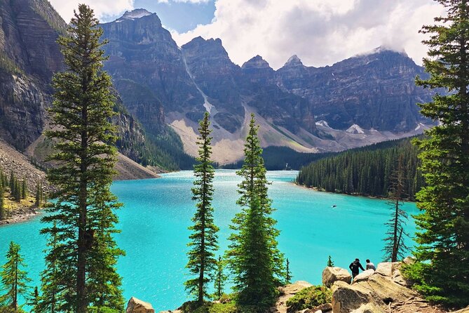 Moraine Lake & Louise - Morning or Sunset Tour from Banff/Canmore - Vermilion Lakes add a scenic road stop