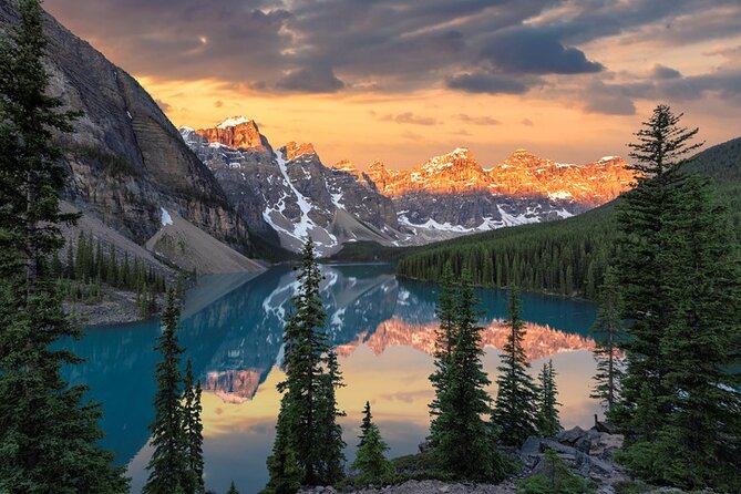 Moraine Lake Sunrise(2.5hrs)&Lake Louise(2hrs) from Canmore/Banff - Lake Louise after the sunrise