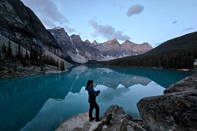 Moraine Lake Sunrise(2.5hrs)&Lake Louise(2hrs) from Canmore/Banff - Who will get the most from this tour?