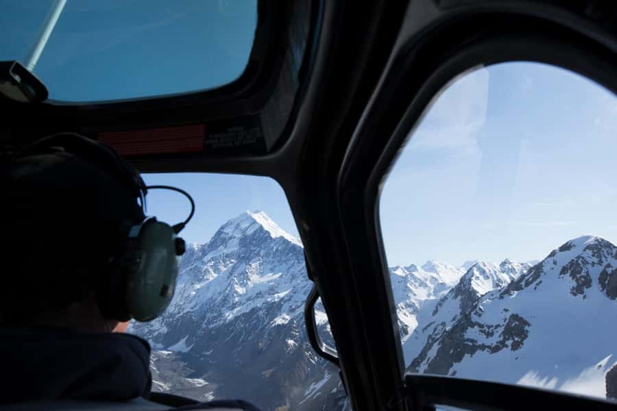 Mount Cook: Tasman Glacier & National Park Scenic Flight - The sound of silence above the ice