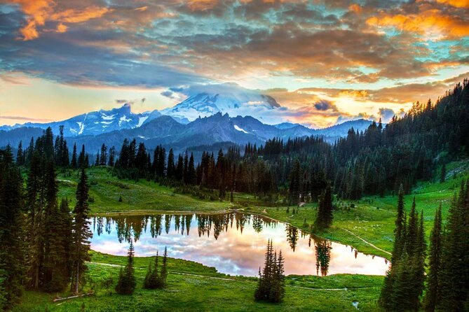 Mt Rainier National Park Small Group Day Tour from Seattle 2CanGo - Your Seattle pickup and the long ride south