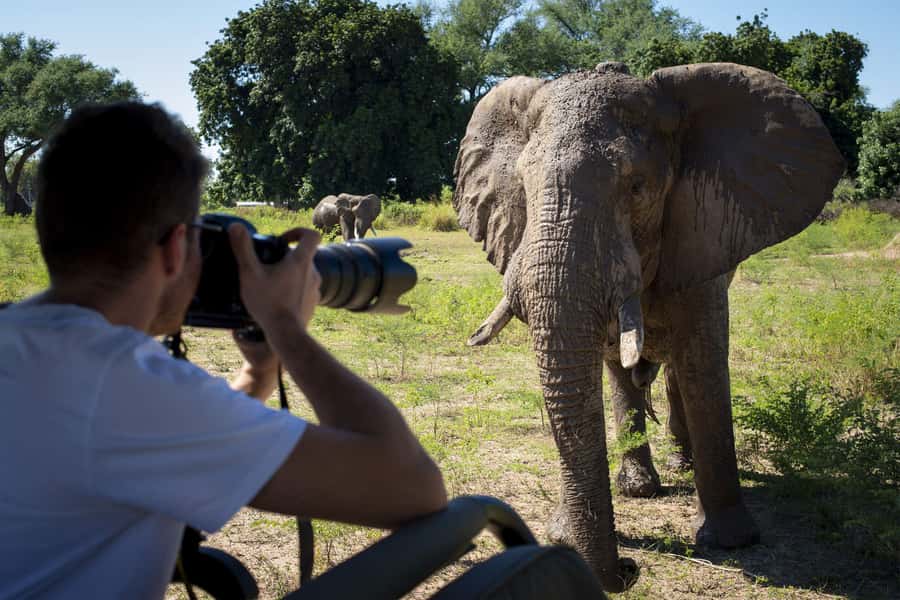 Nairobi: 4-Day Maasai Mara & Lake Nakuru Camping Safari - The Mara River and a full day on safari