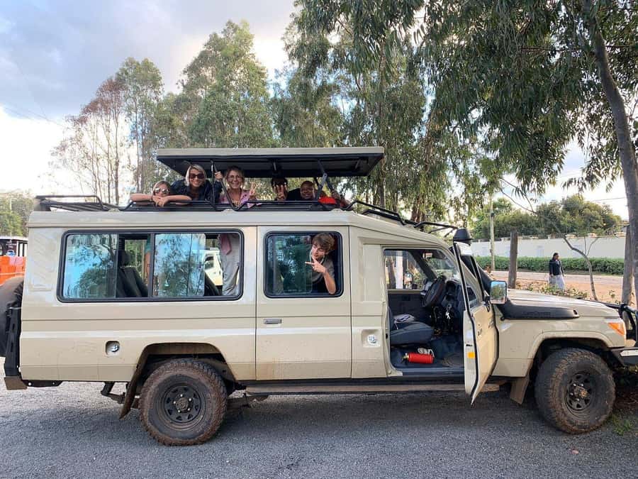 Nairobi National Park, Elephant Orphanage and Giraffe Centre - Should you book it?