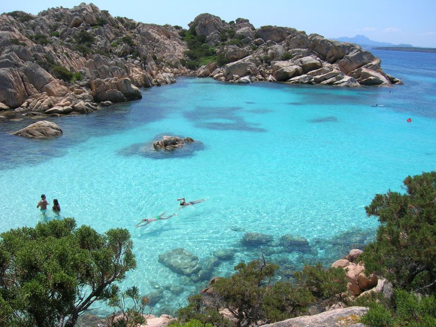 Olbia: Maddalena Archipelago Boat Tour with Minibus Transfer - Who should book this experience?