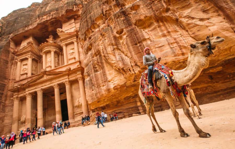 Petra & Wadi Rum: Full Day Private Tour with Hotel Pickup - Key points before you book