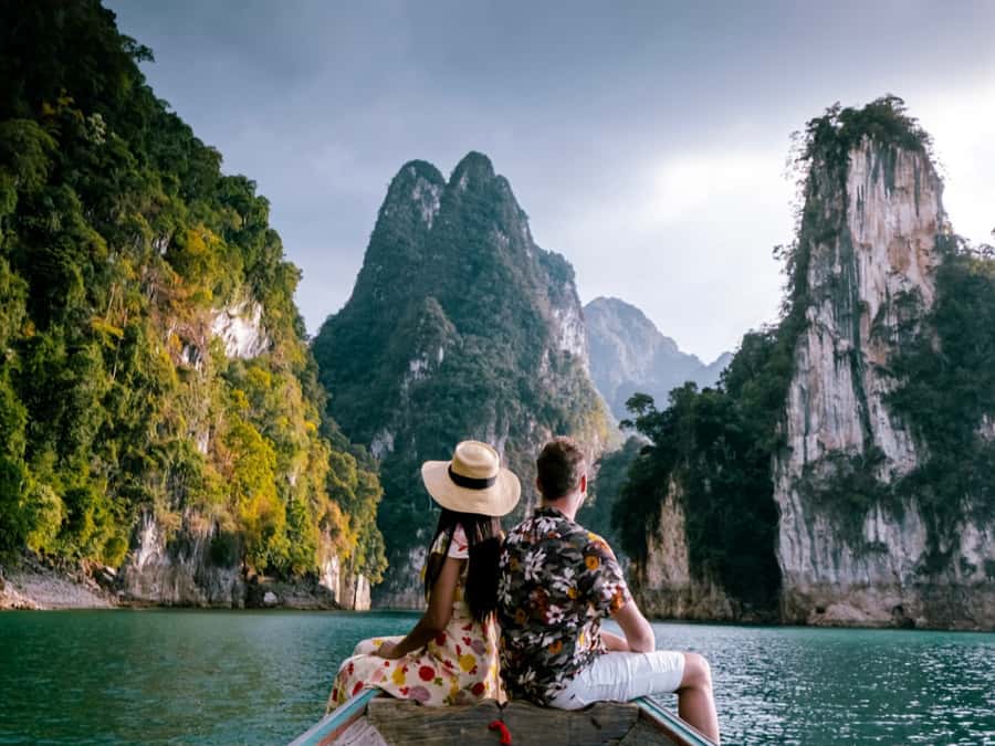Phuket: Hong Island Lagoon and Lao Lading Island Speed Boat - The early start at the pier