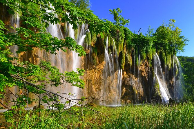 Plitvice Lakes National Park Admission Ticket - Why the early morning matters