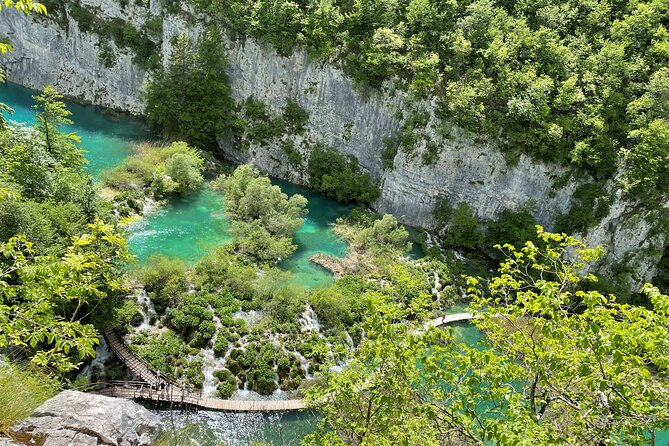 Plitvice Lakes with Ticket & Rastoke Guided Tour from Zagreb - Food, restrooms, and what to carry