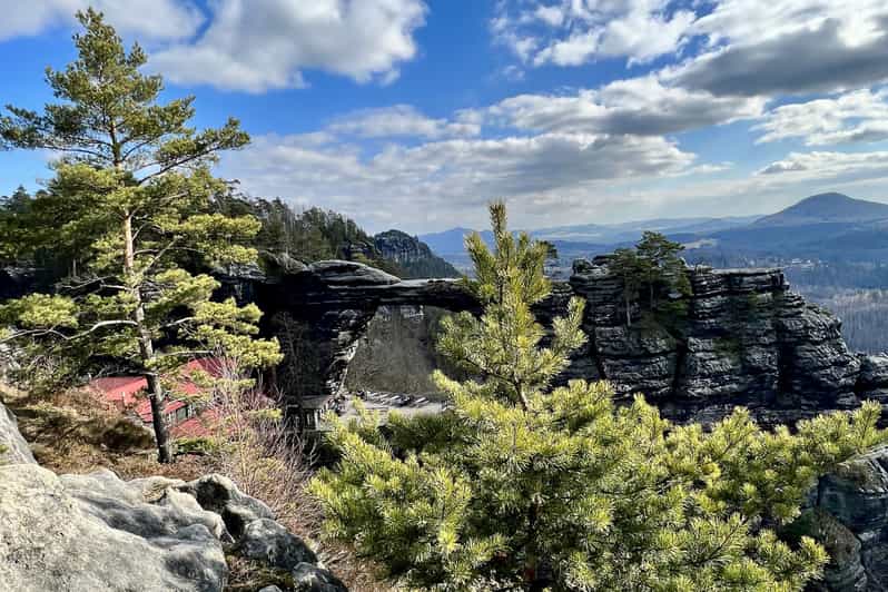 Prague: All-inclusive trip to Bohemian and Saxon Switzerland - Quick points before you book