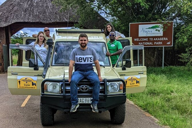 Private 1 Day Akagera Big Five Safari with pick up and lunch. - A worthwhile pause at Imigongo Art Center