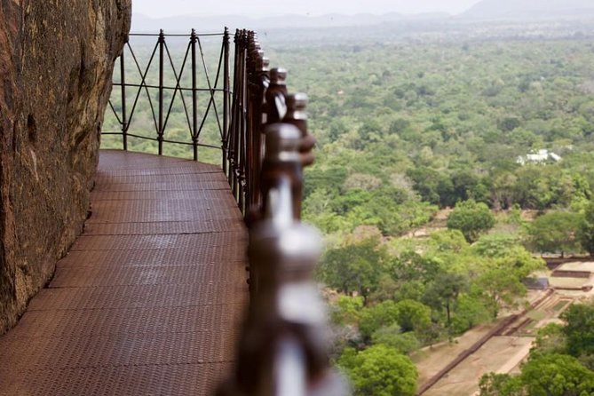 Private Day Trip to Sigiriya, cave and National park Safari Tour - Minneriya safari: the day’s most uncertain reward