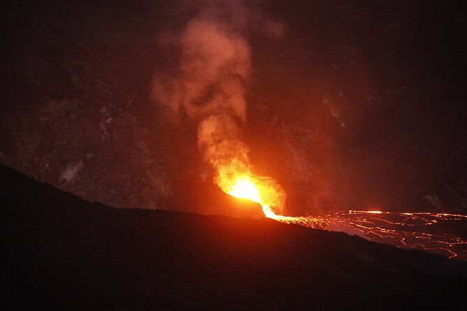 Private Guide Meet In Hawaii Volcanoes National Park - Comfort, snacks, and what is included