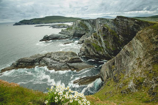 Ring of Kerry Day Tour from Cork: Including Killarney National Park - Sneem, a short stop with plenty of character