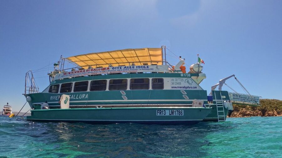 Riviera di Gallura_Excursions La Maddalena Archipelago - Cala Corsara gives Spargi the right amount of time