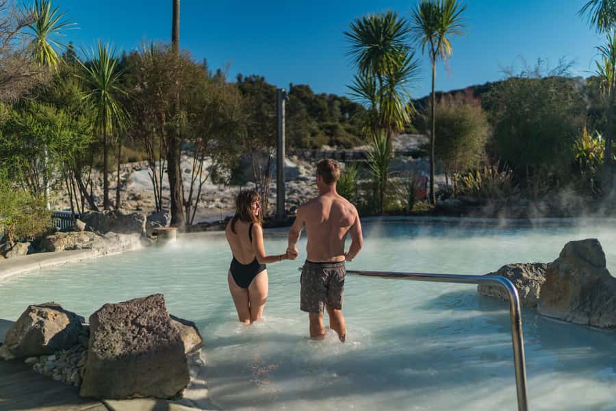 Rotorua: Hells Gate Outdoor Mud Bath & Spa Experience - What the 20-Minute Mud Bath Is Really Like