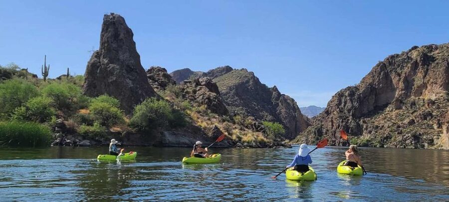Saguaro Lake: Guided Kayaking Tour - The 30-minute break for snacks and photographs