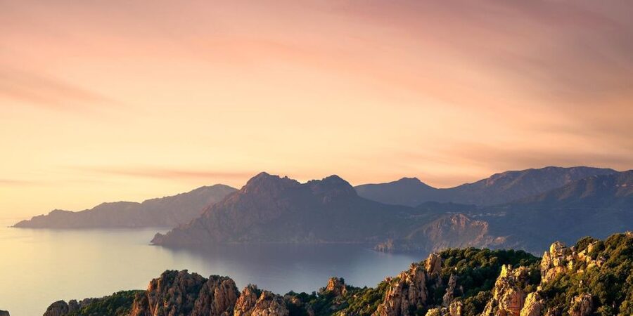 Scandola and the Calanques of Piana - A five-hour boat ride needs the right expectations