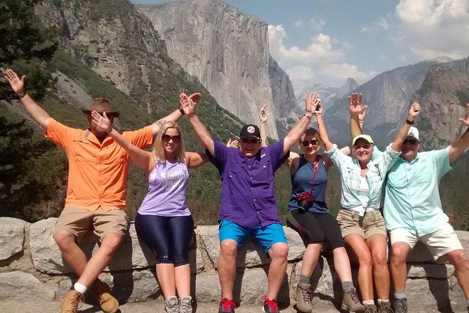 Semi Private Yosemite Tour with Ahwahnee Lunch and Hotel Pickup - Yosemite Valley fills four hours with major sights