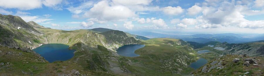 Seven Rila Lakes Day Trip from Sofia Guided Hike Lunch & Spa - Chairlift views from Panichishte to the lakes