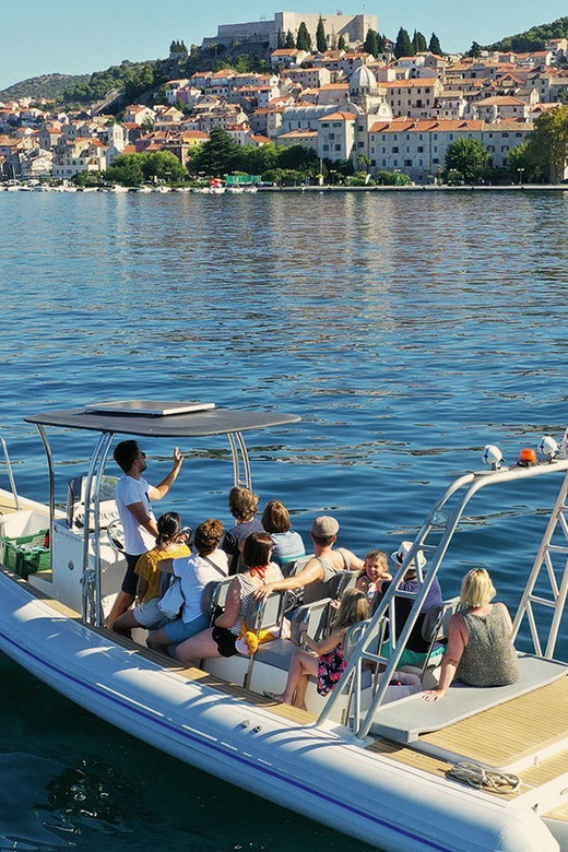Sibenik: Full-Day Kornati National Park Boat Tour - A final stop in Prvic Luka