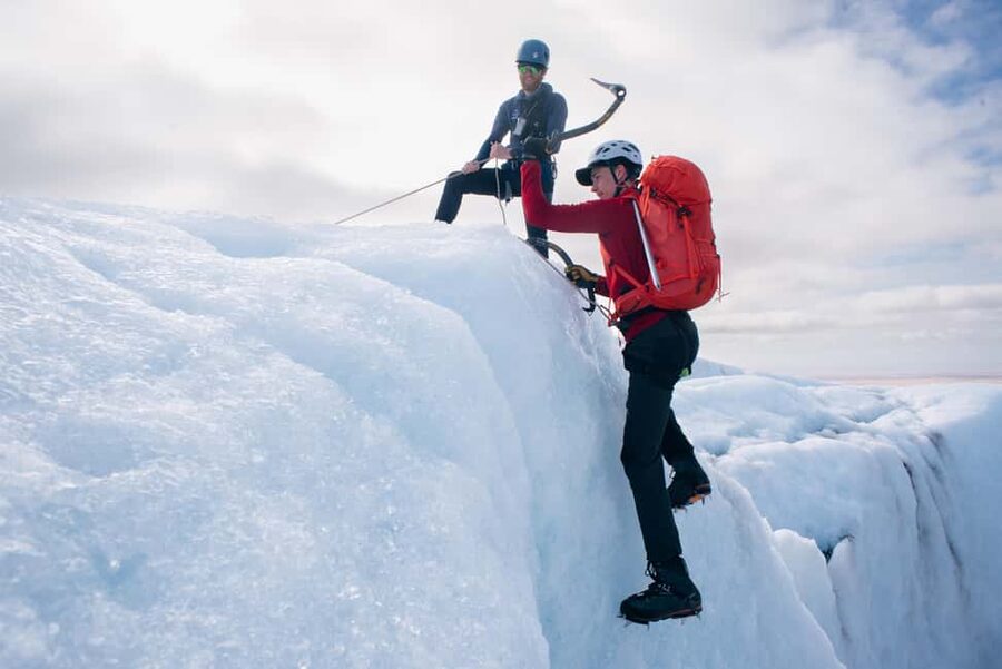 Skaftafell: Glacier XTreme - Hike & Ice Climbing Adventure - Learning to walk on moving ice