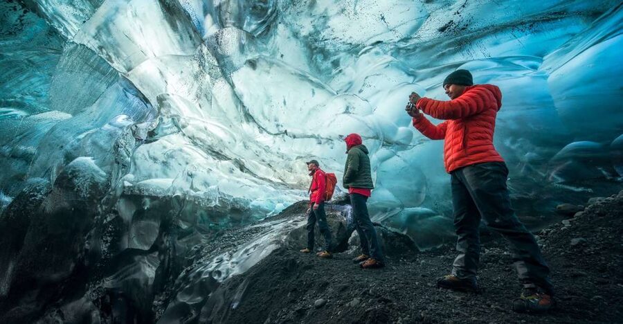 Skaftafell: Ice Cave Experience - The 20-minute ride toward Falljökull