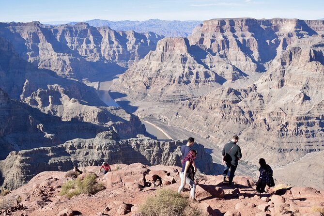 Small Group Tour: Grand Canyon West Rim, Skywalk & Hoover Dam - Hoover Dam provides a strong finish