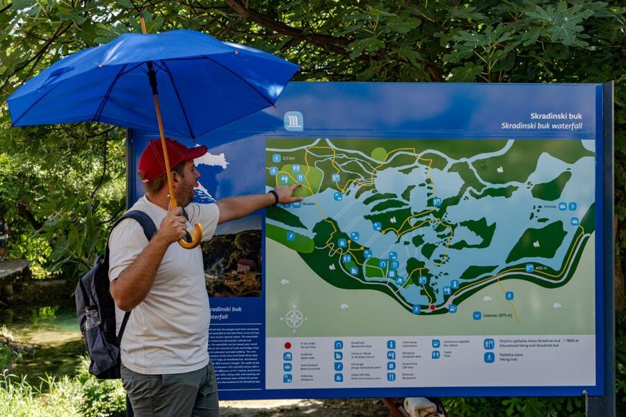 Split: Krka Waterfalls Guided Day Trip with Swim & Boat Tour - Wine tasting at Ante Sladić Vino