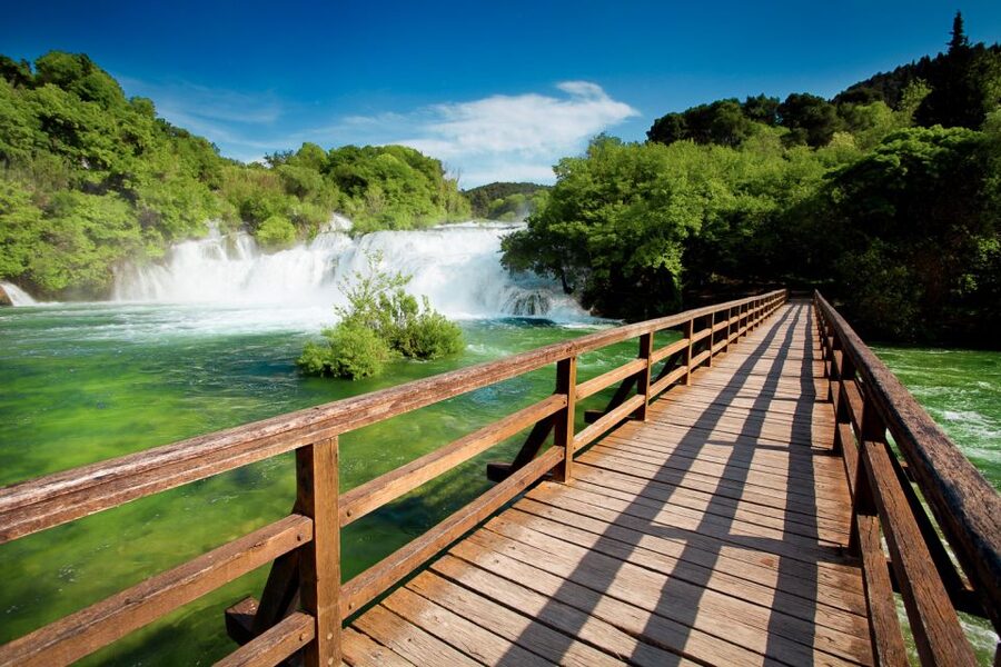 Split & Trogir: Krka Waterfalls & Swimming in Primošten - Krka and Primošten in one long Dalmatian day