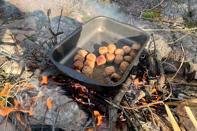 Stockholm: Nature Reserve Hiking Tour with Campfire Lunch - The second two-hour walk and the return to Slussen