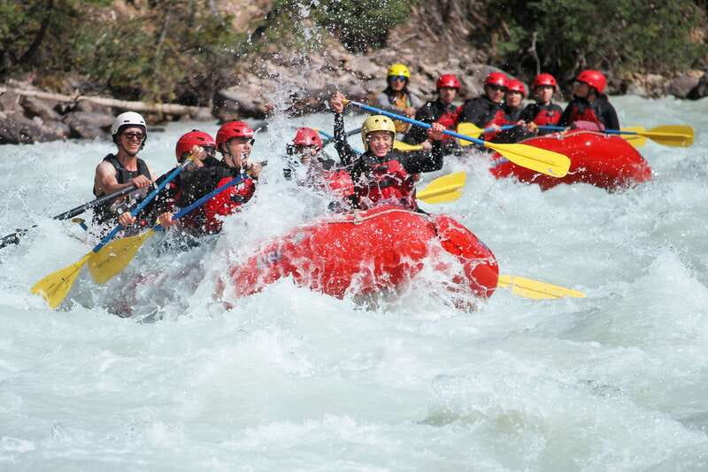 Sunwapta Challenge Whitewater Rafting in Jasper - The safety briefing sets the tone
