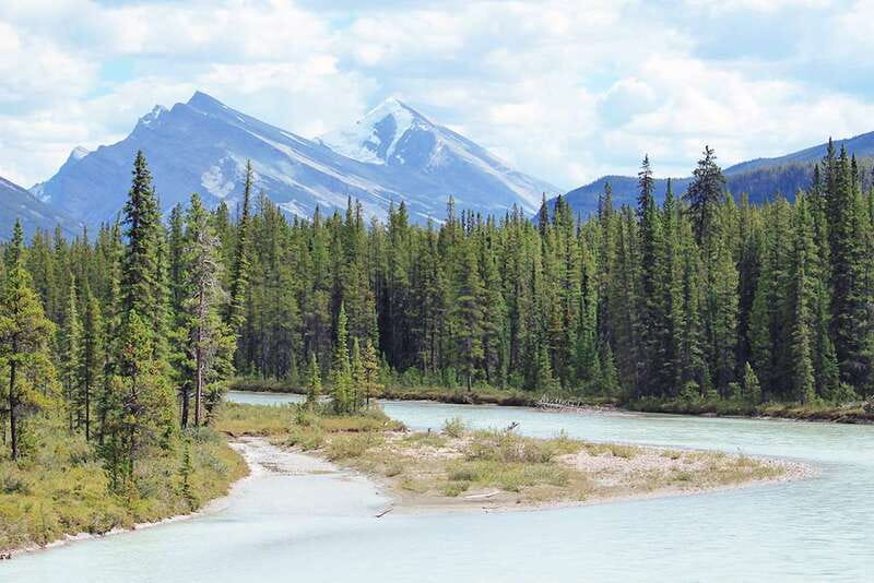 Sunwapta Challenge Whitewater Rafting in Jasper - What the 1.5-hour raft ride feels like
